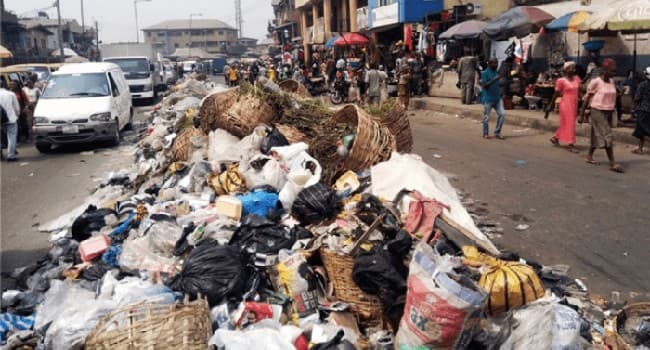 Discarded sachet waste accumulation at urban roadside in Nigeria